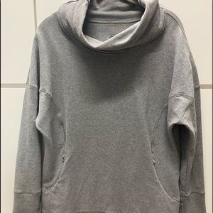 Lululemon pullover